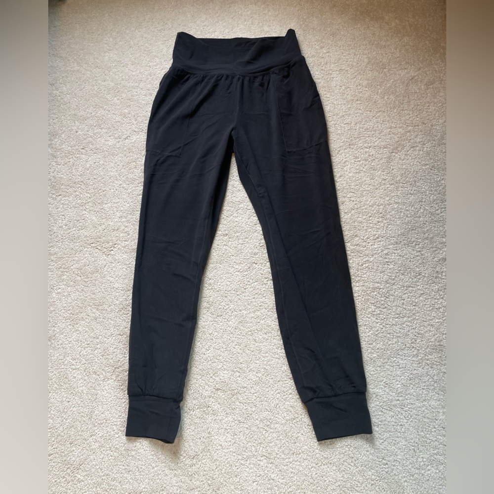 Athleta Salutation Jogger size Small